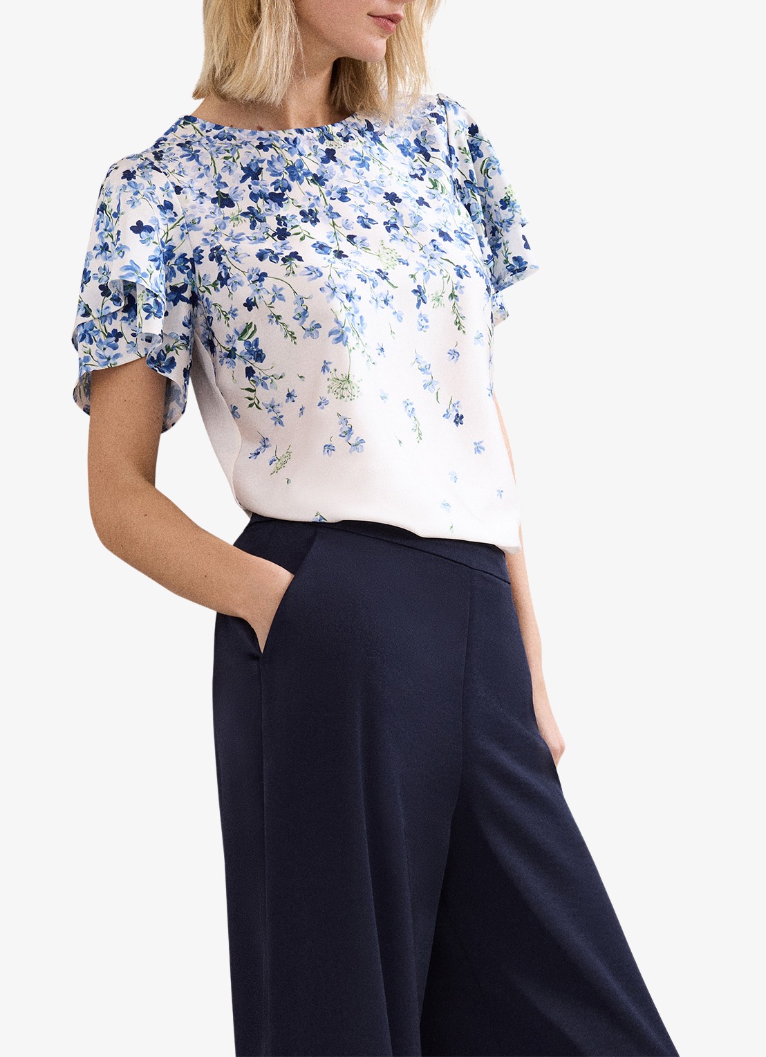 Phase Eight Rowan top met grafische print - detail 2 blauw