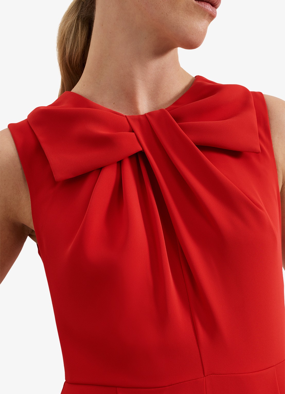 Phase Eight Saffron wide fit jumpsuit met steekzakken - detail 3 rood