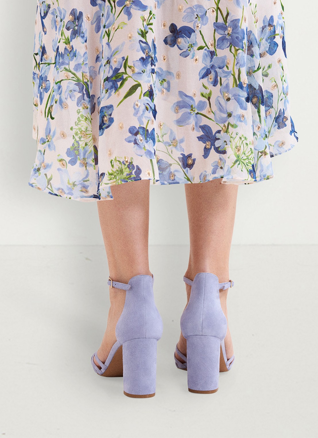 Phase Eight Sandalette van geitensuède  - achterkant lila