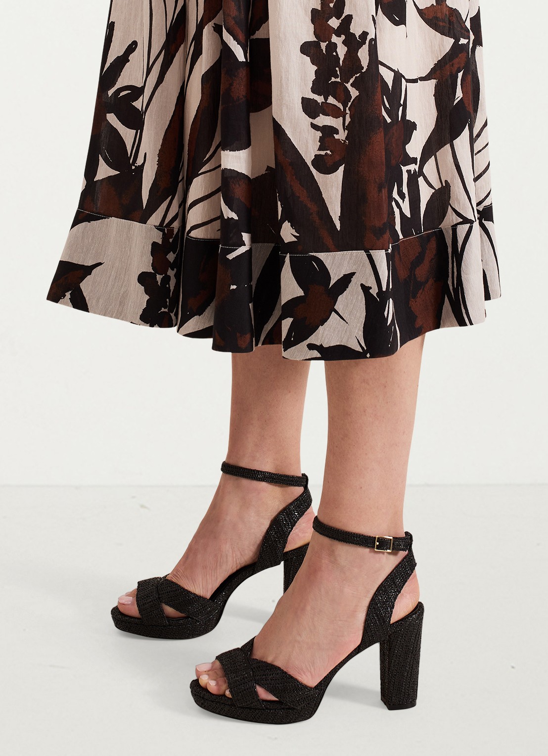 Phase Eight Sandalette van raffia - voorkant 2 zwart