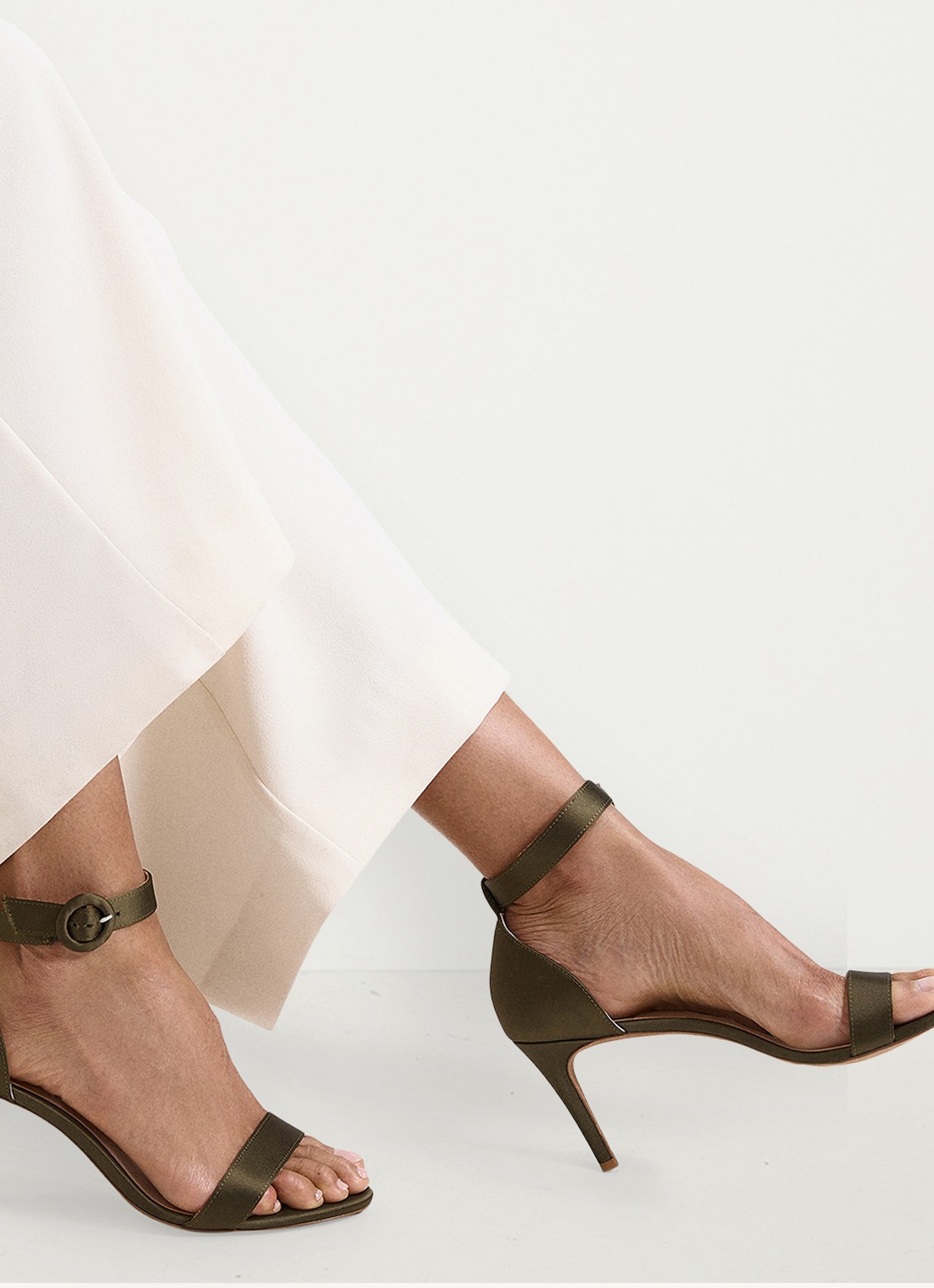 Phase Eight Sandalette van satijn - detail 7 groen
