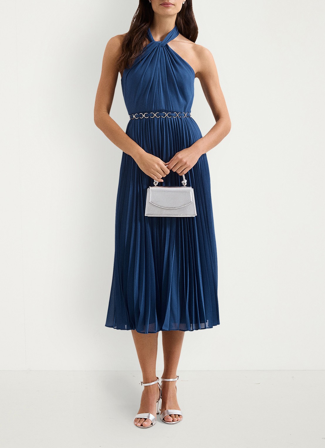 Phase Eight Sathia midi jurk met plooien - voorkant 7 donkerblauw