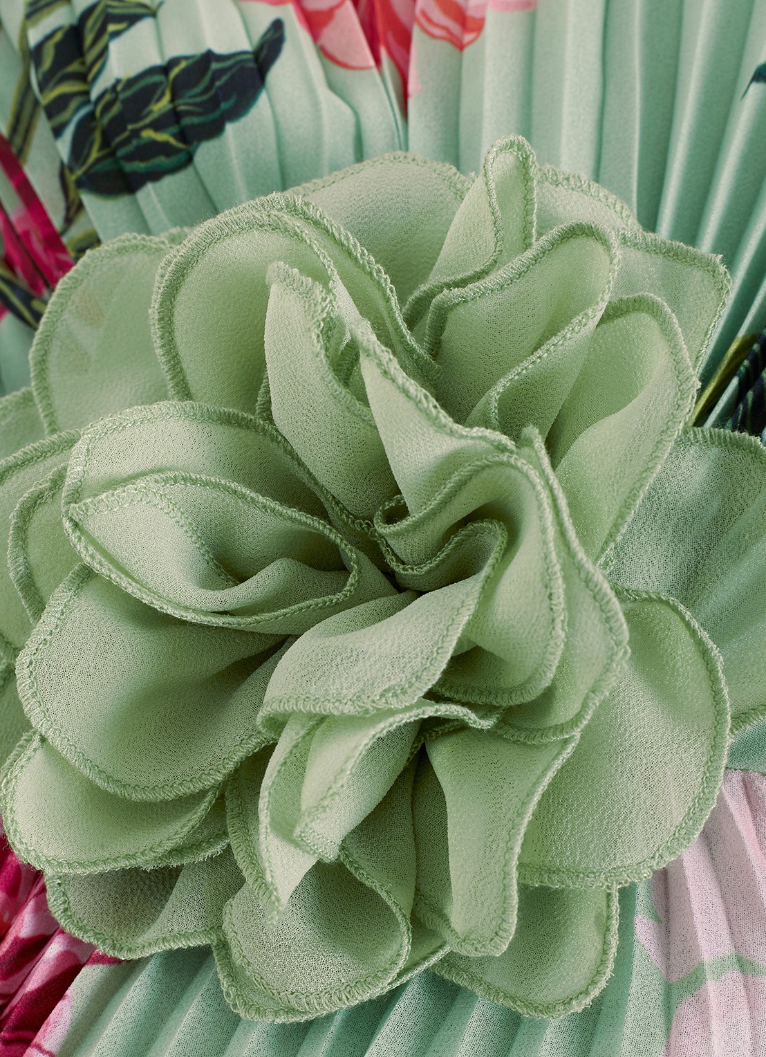 Phase Eight Simara midi jurk met bloemenprint en strikceintuur - detail 8 lindegroen
