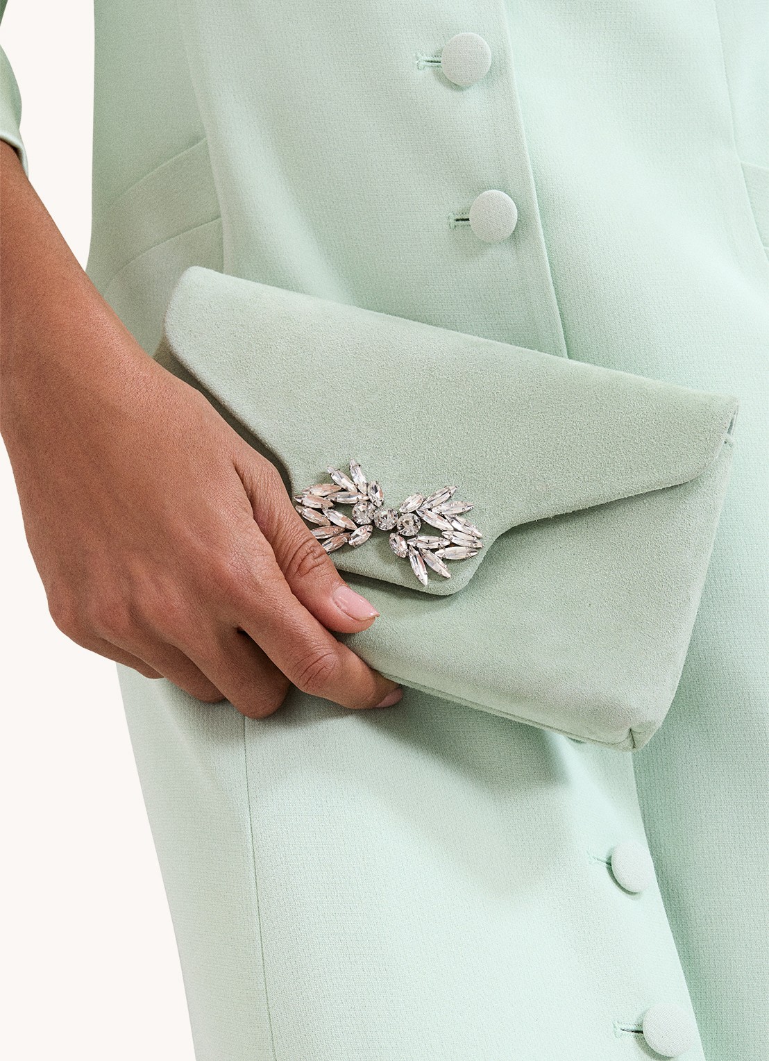 Phase Eight Sparkle clutch van suède met strass - detail 6 lindegroen