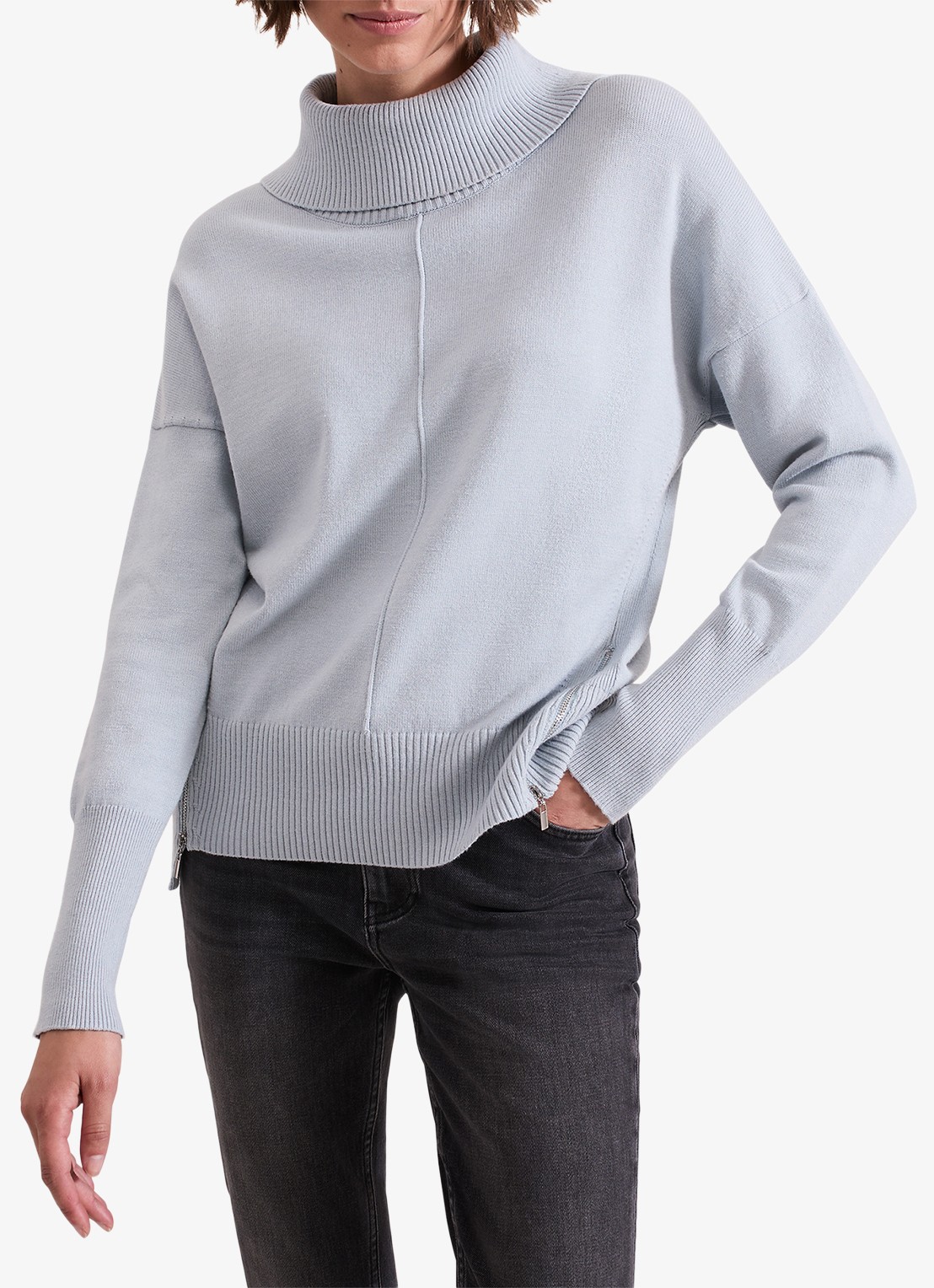Phase Eight Steph fijngebreide trui met stretch en col - detail lichtblauw