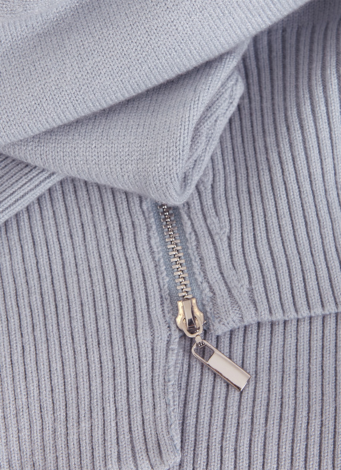 Phase Eight Steph fijngebreide trui met stretch en col - detail 3 lichtblauw