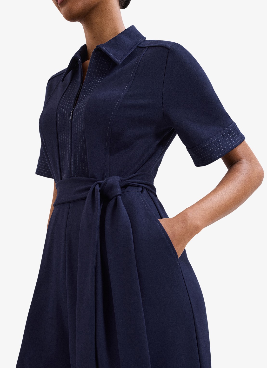 Phase Eight Tabitha wide leg jumpsuit met strikceintuur - detail 4 donkerblauw