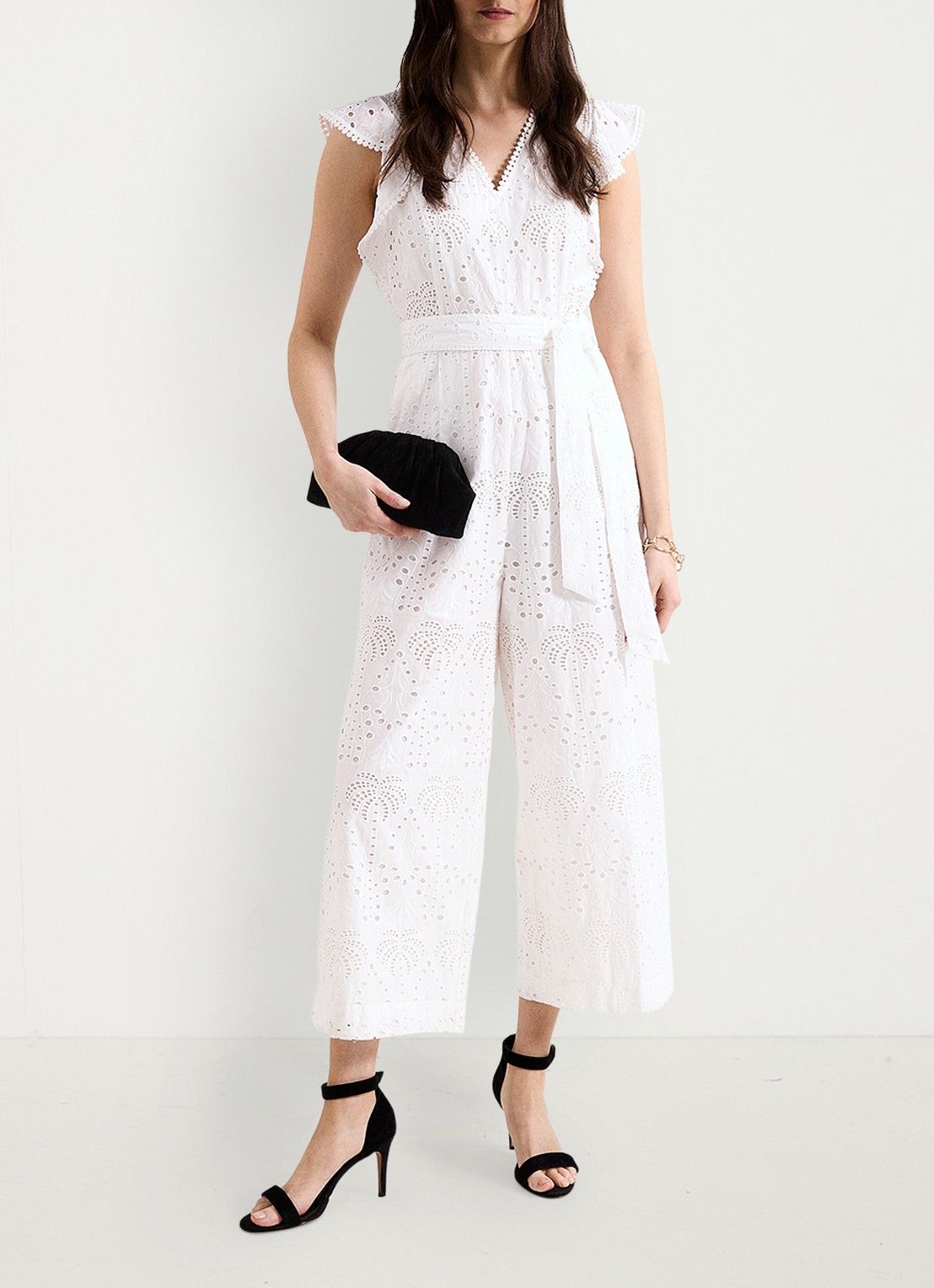 Phase Eight Talulah loose fit jumpsuit met broderie - detail 7 wit