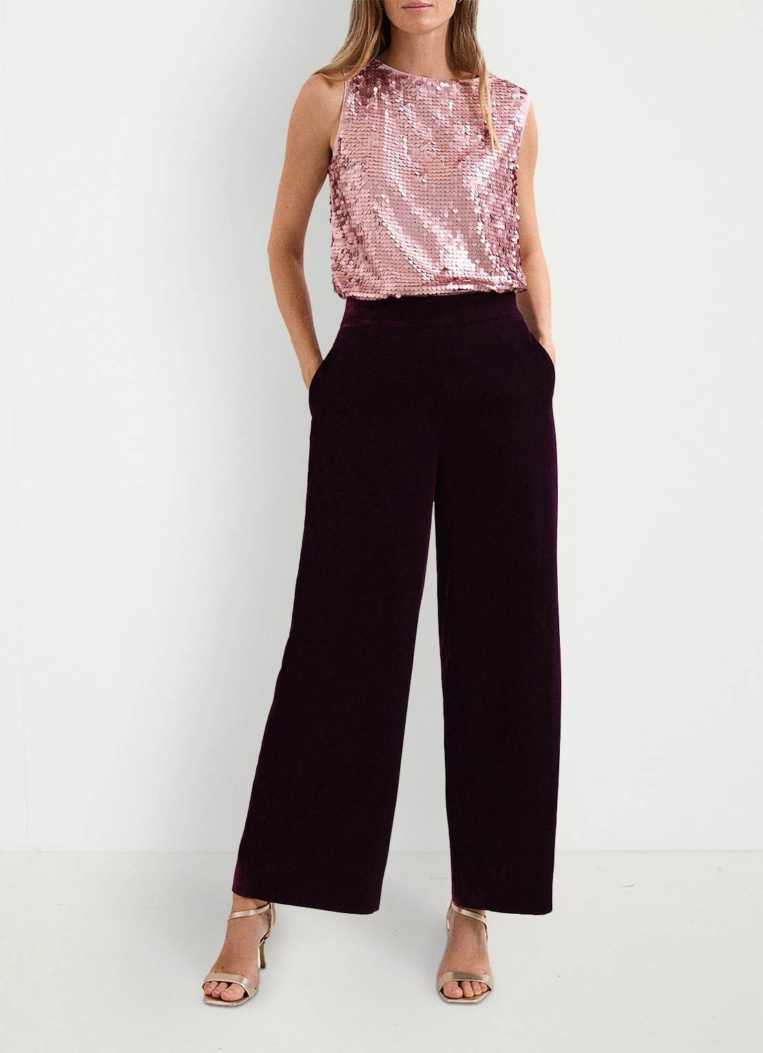 Phase Eight Tasha top met pailletten - voorkant 2 roze