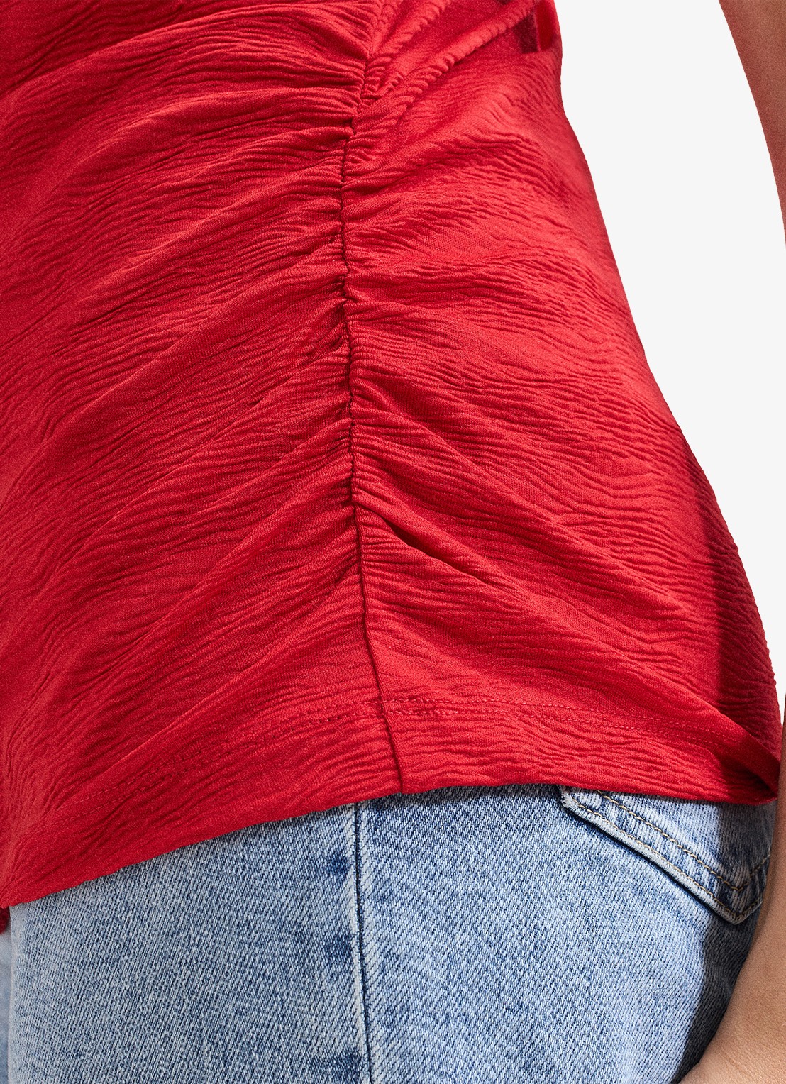 Phase Eight Top met stuctuur - detail 5 rood