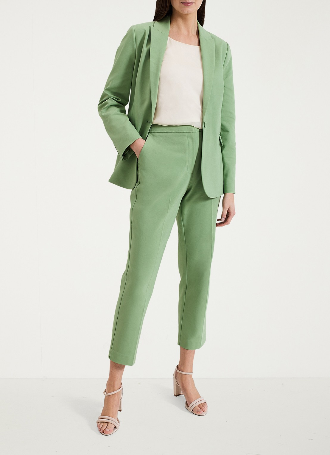 Phase Eight Ulrica blazer met klepzakken - voorkant 6 lindegroen