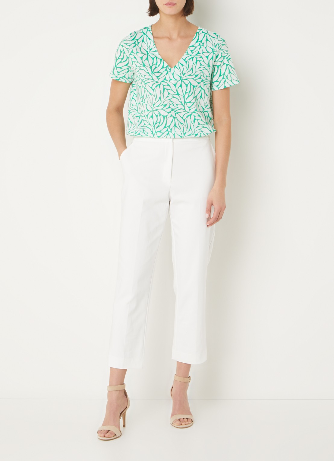 Phase Eight Ulrica high waist tapered fit chino met stretch - voorkant 2 wit