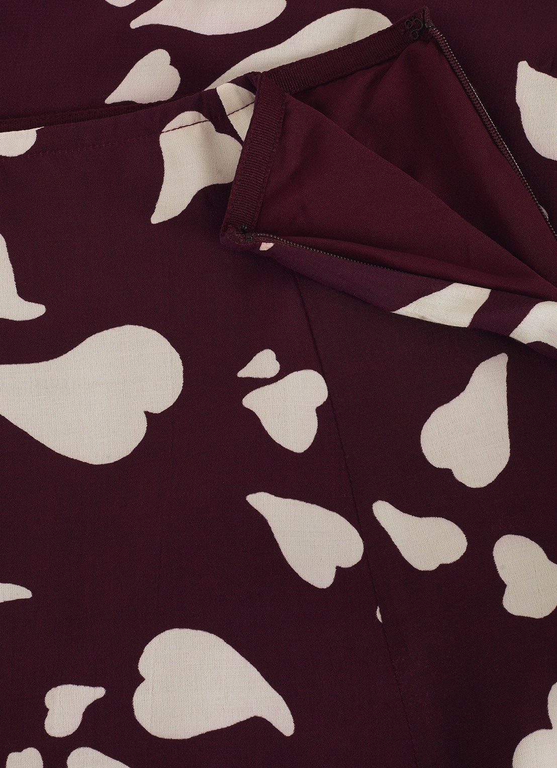 Phase Eight Valentina A-lijn maxi rok met grafische print - detail 5 bordeauxrood