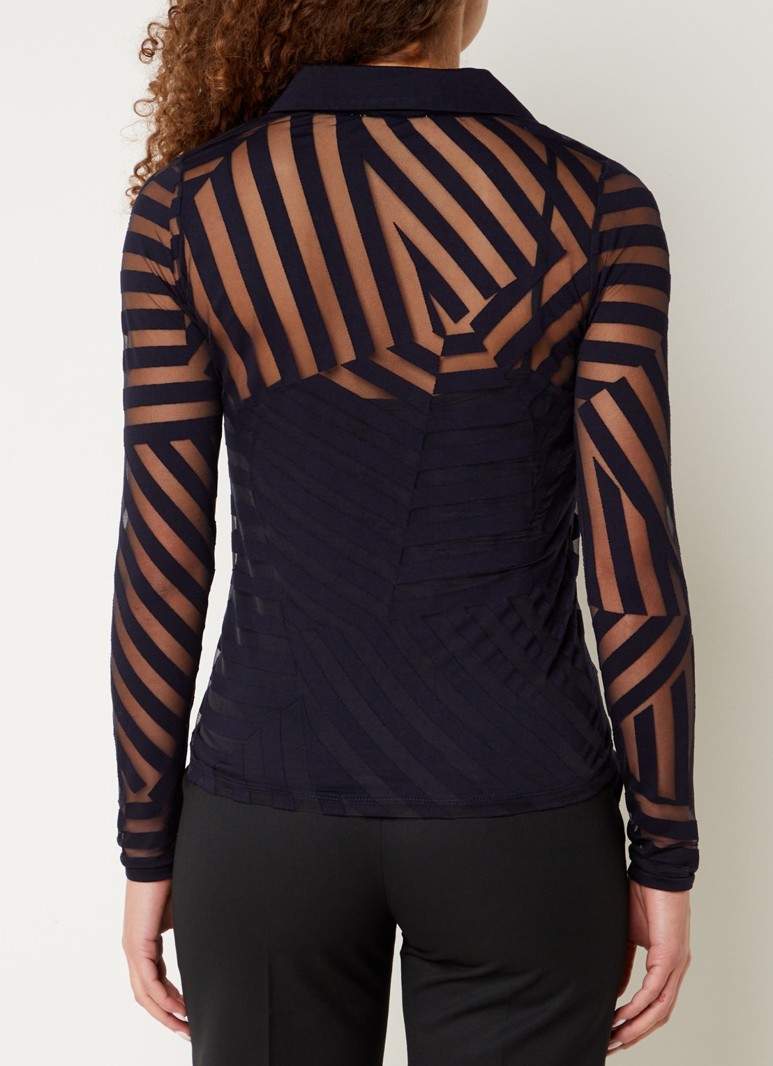 Phase Eight Vida Burnout semi-transparante top met knoopdetail en streepprint - achterkant donkerblauw