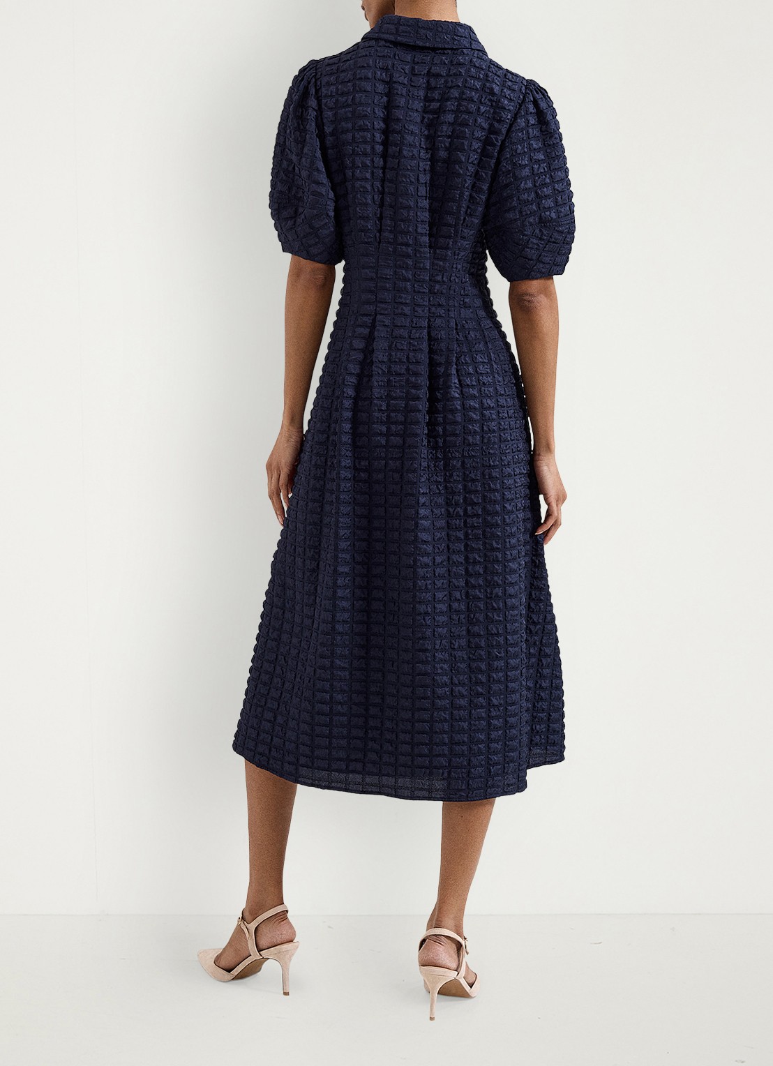 Phase Eight Yasmine midi jurk met pofmouw - achterkant donkerblauw