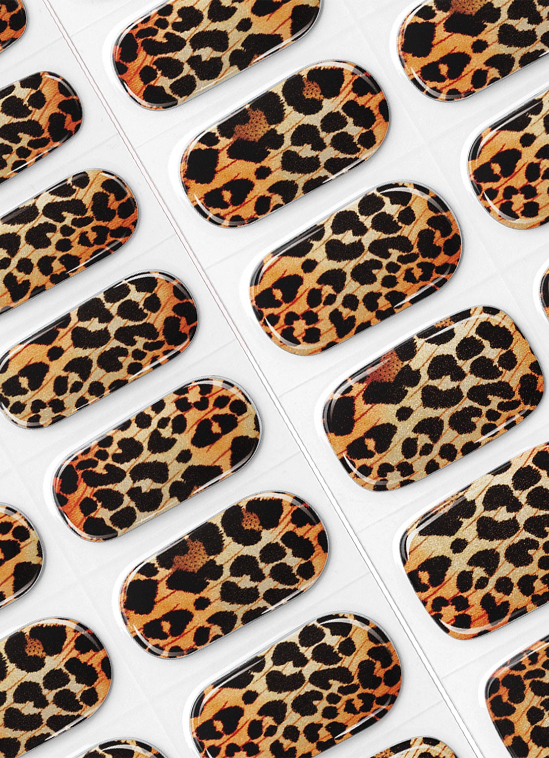Pink Gellac Gel Stickers - nagelstickers - detail 3 028 lavish leopard