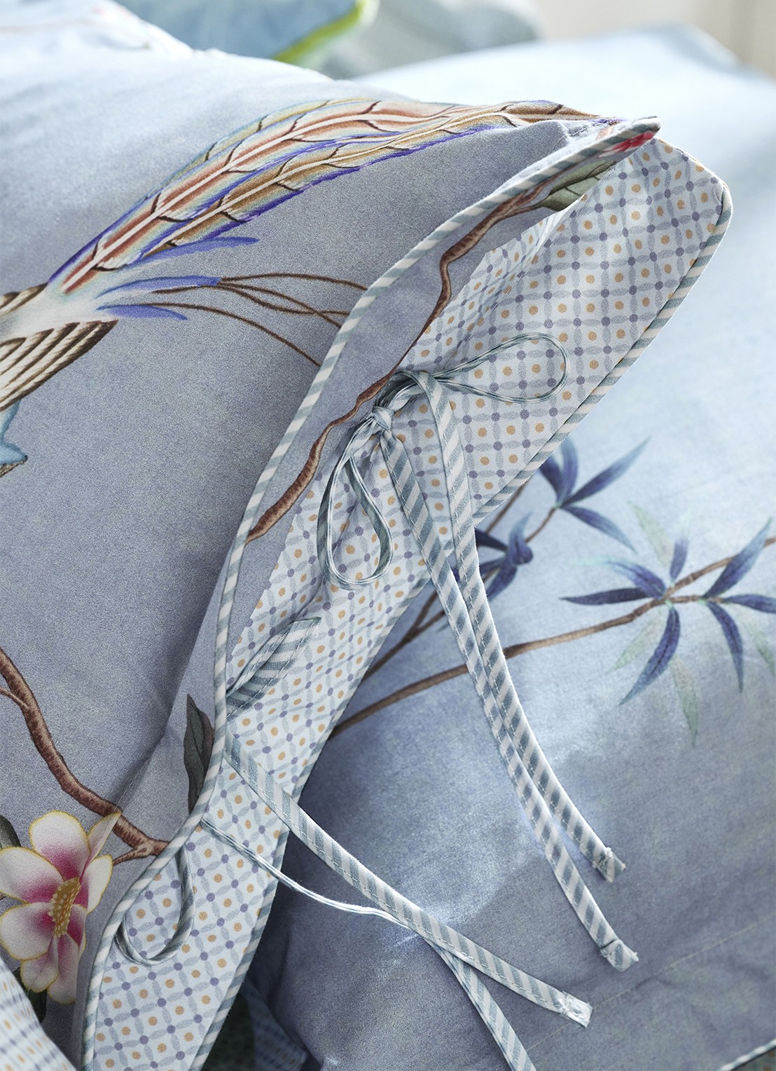 Pip Studio Bamboo Blossom dekbedovertrekset - inclusief kussenslopen - detail 6 lichtblauw