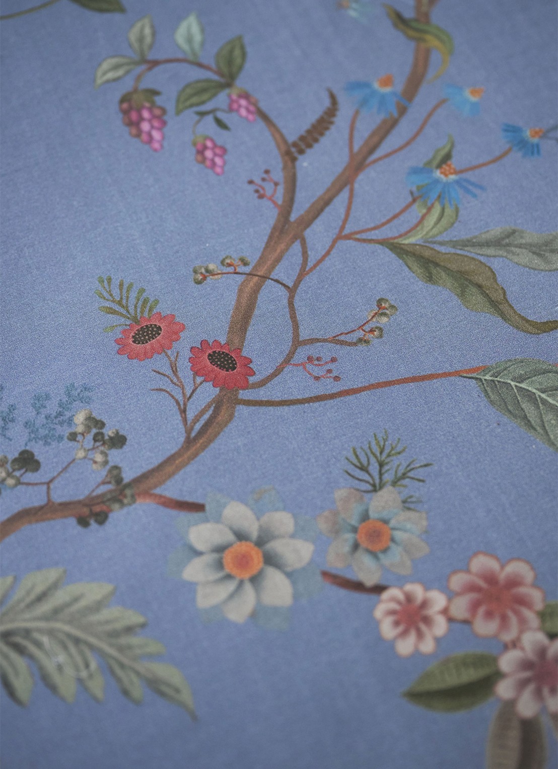 Pip Studio Bustani bedsprei 150 x 200 cm - detail 5 donkerblauw