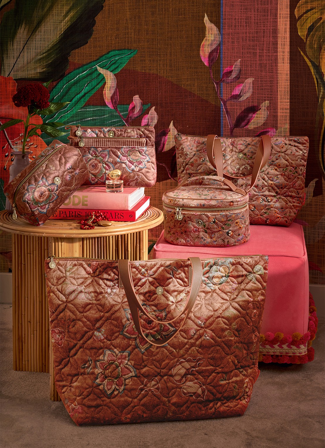 Pip Studio Coco Mumbai Morning beautycase - detail 2 bruin