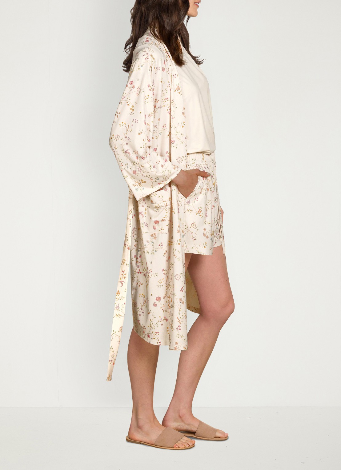 Pip Studio Naomi kimono met bloemenprint - detail 4 gebroken wit