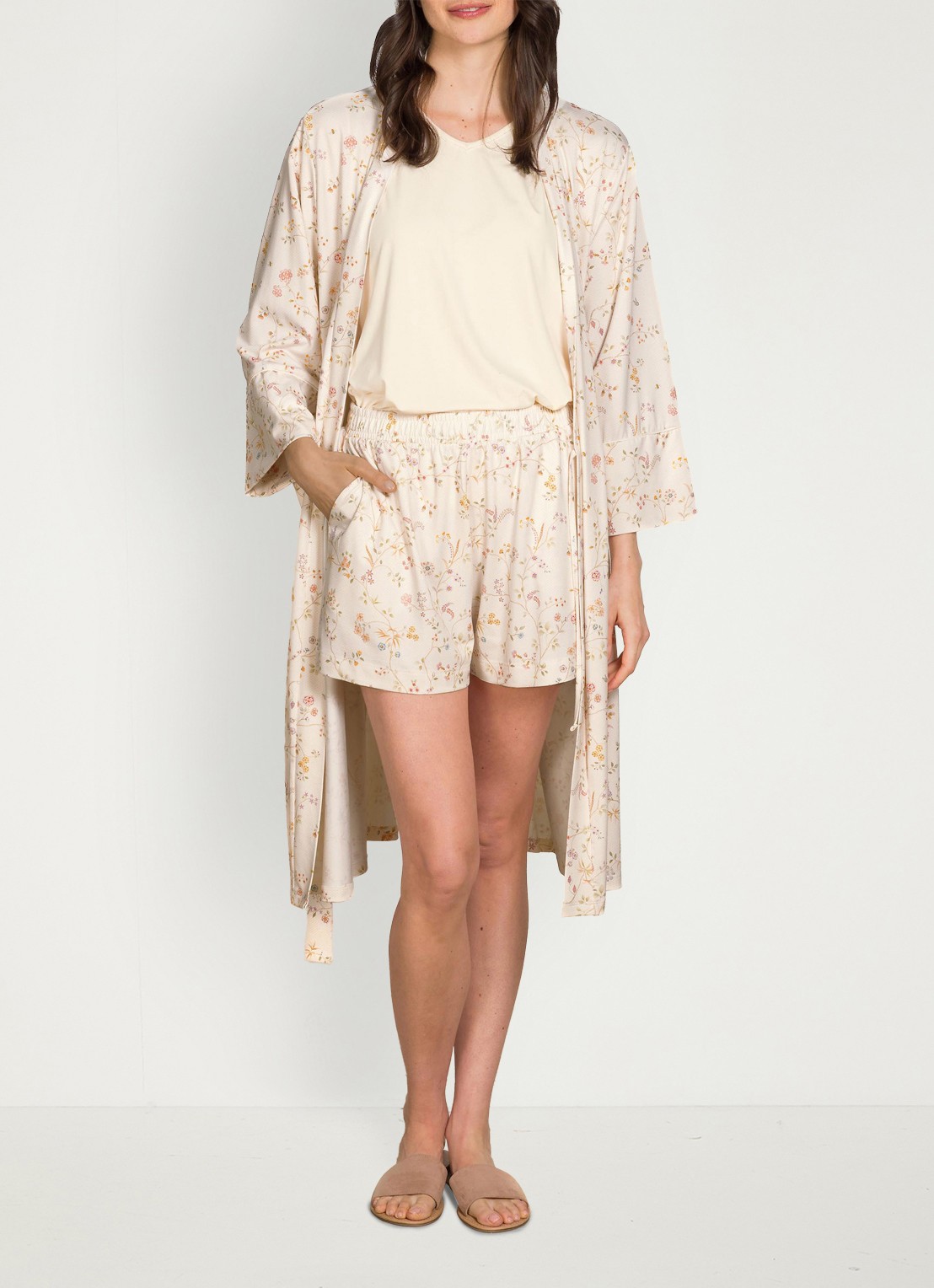 Pip Studio Naomi kimono met bloemenprint - voorkant 3 gebroken wit
