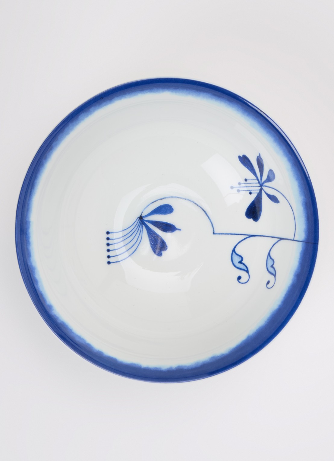 Pip Studio Pip & The Blue Bird kom 12 cm - voorkant 2 wit