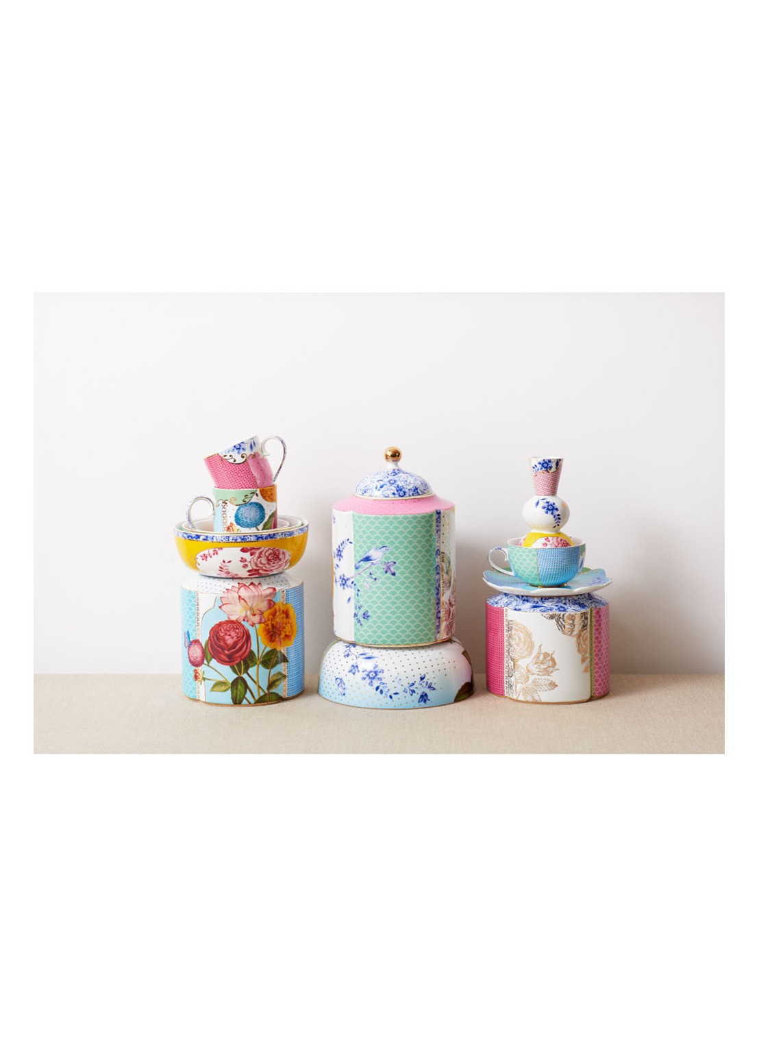 Pip Studio Royal melkkan 260 ml - detail 3 roze