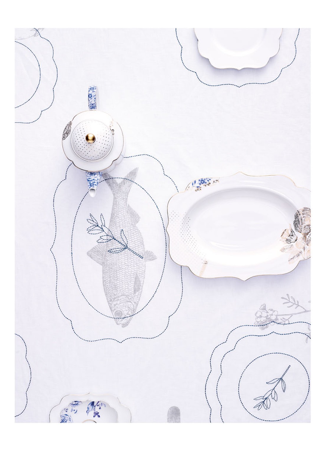 Pip Studio Royal White kopje 26 cl - detail 2 wit