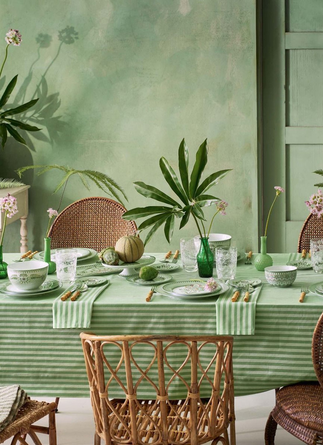 Pip Studio Stripes tafelkleed 180 x 300 cm - detail 5 mint
