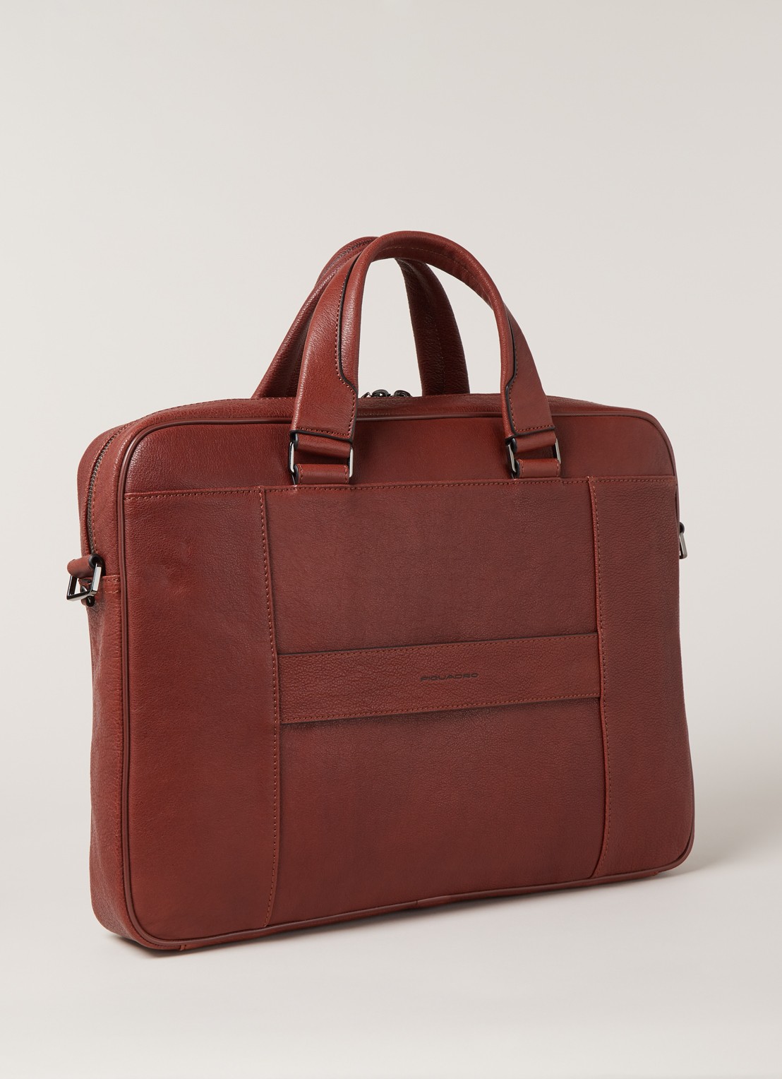 Piquadro Businesstas van leer met 15 inch laptopvak - detail 2 cognac