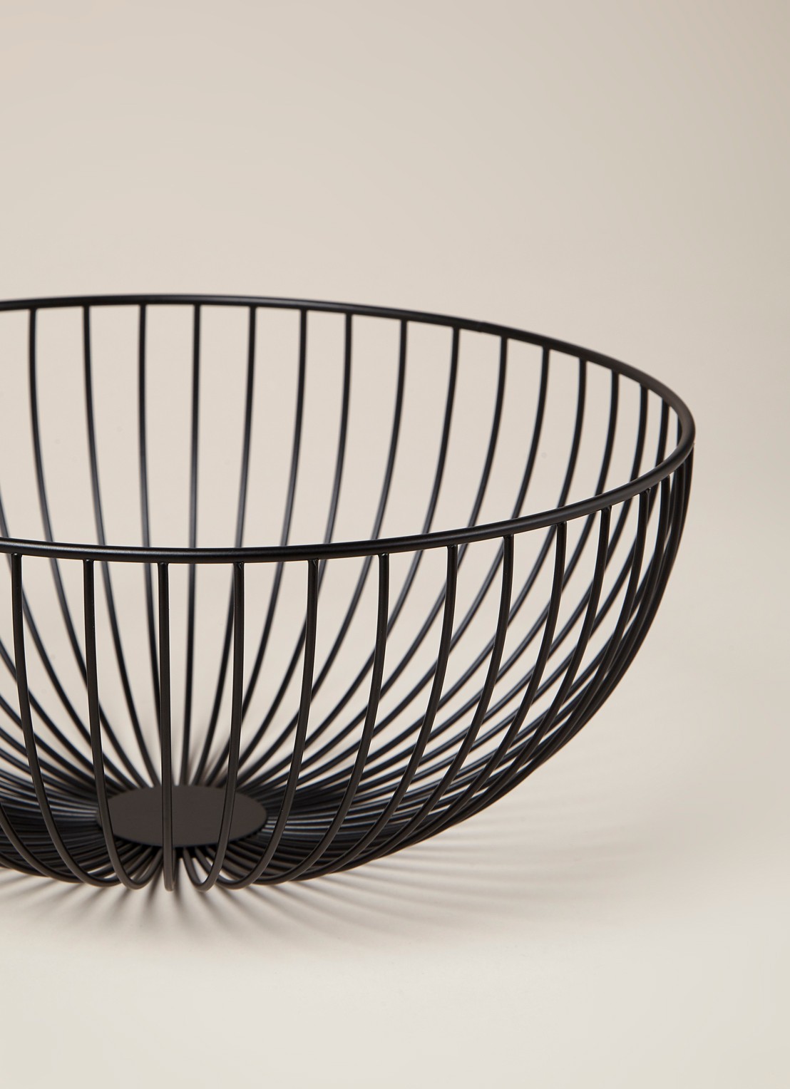 Point-Virgule Wire mand 30 cm - detail 3 zwart