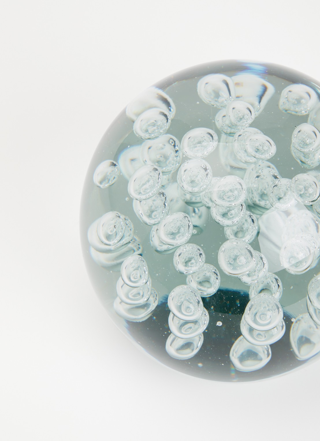 POLSPOTTEN Bubble glazen bol 17 cm - detail 2 transparant