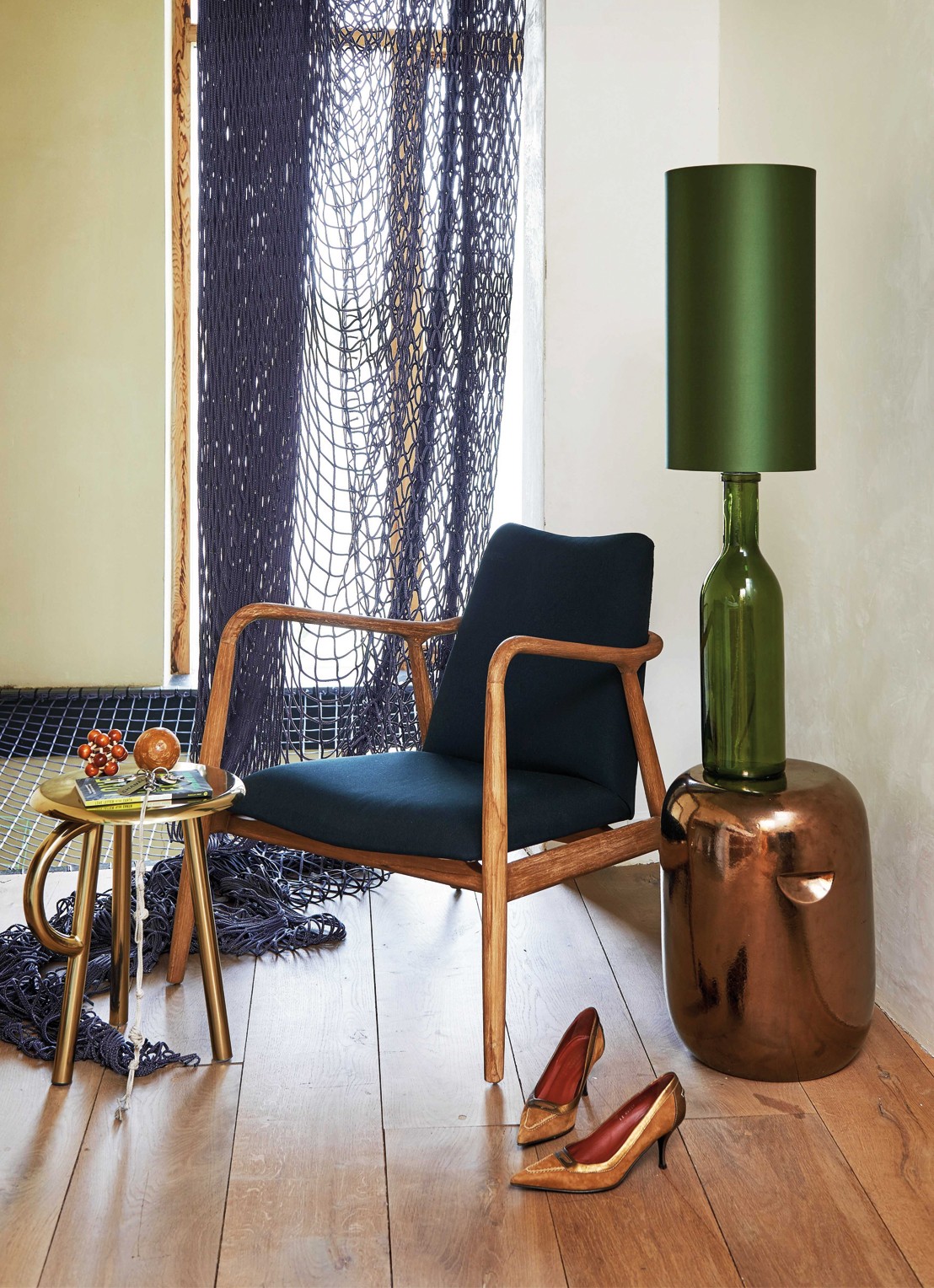 POLSPOTTEN Chair Charles fauteuil - voorkant 3 zwart
