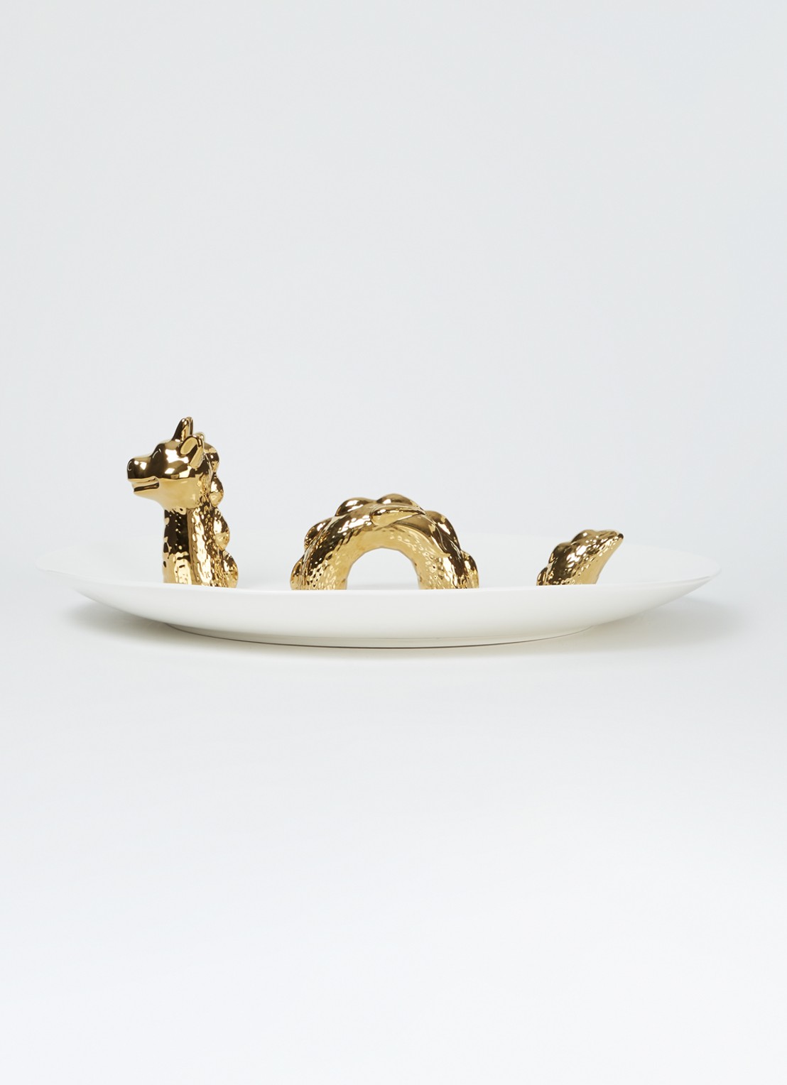 POLSPOTTEN Dragon serveerplank 40 cm - detail 2 goud