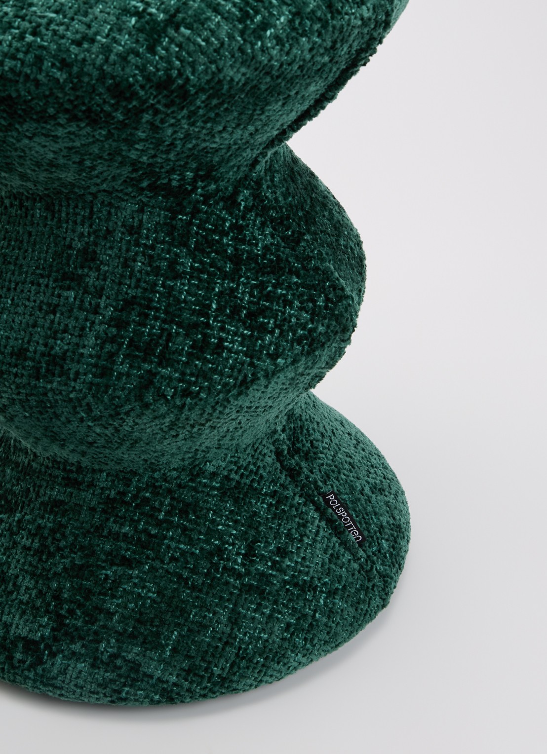 POLSPOTTEN Greenish Zig Zag kruk 47 cm - voorkant 2 groen