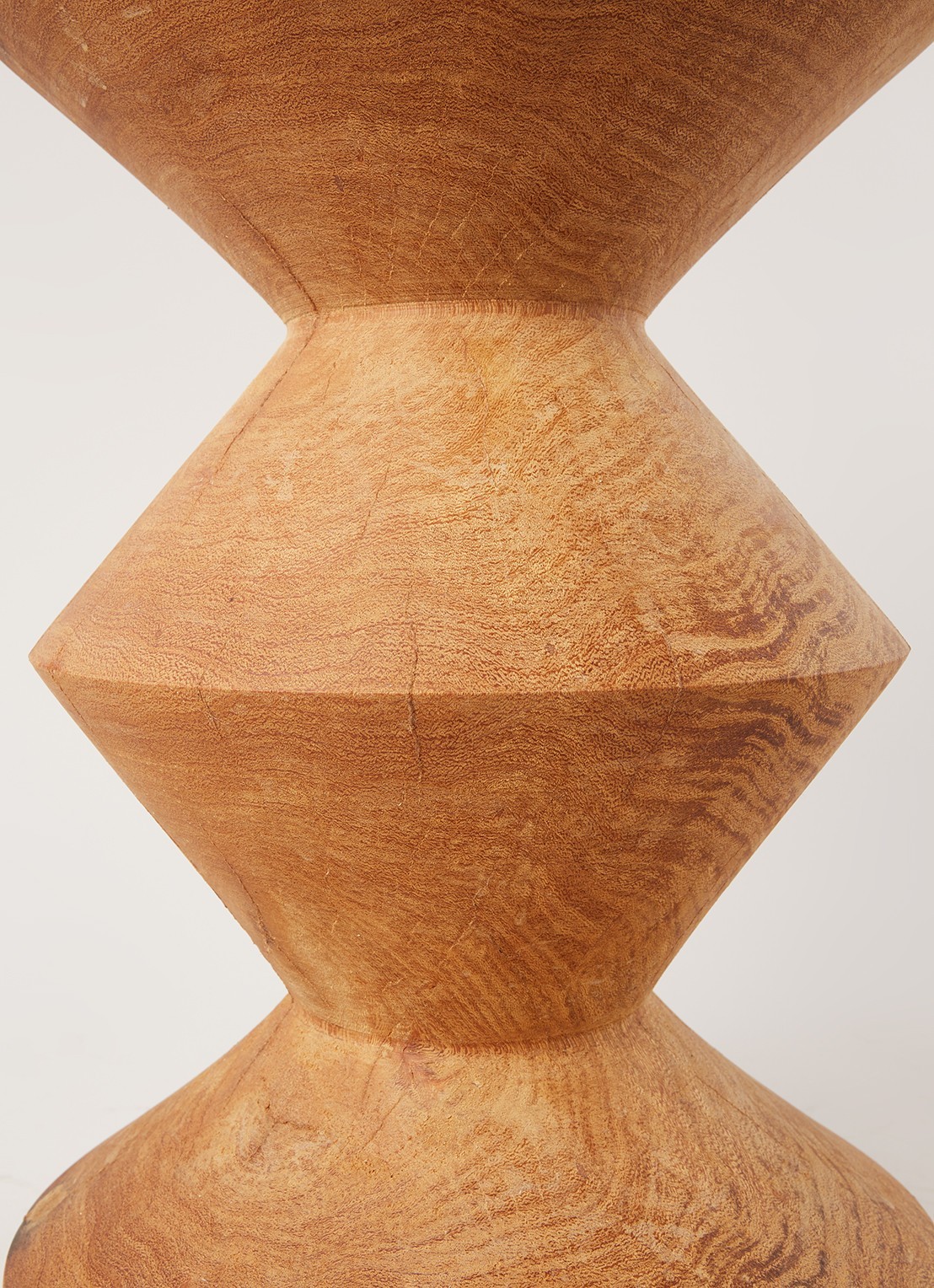 POLSPOTTEN Zig Zag kruk 45 cm - detail 3 bruin