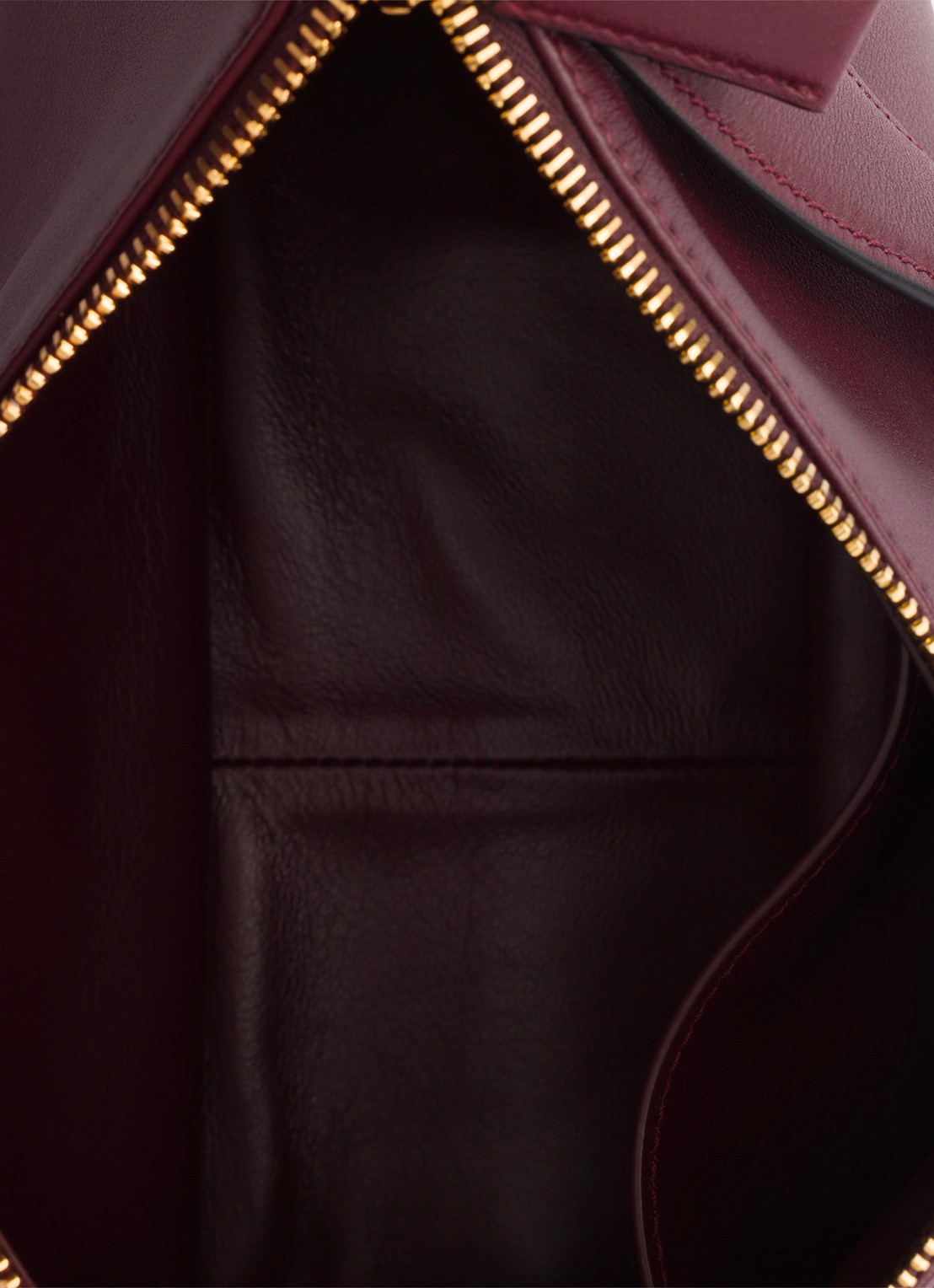 Prada Aimée Medium schoudertas van leer - detail 4 bordeauxrood