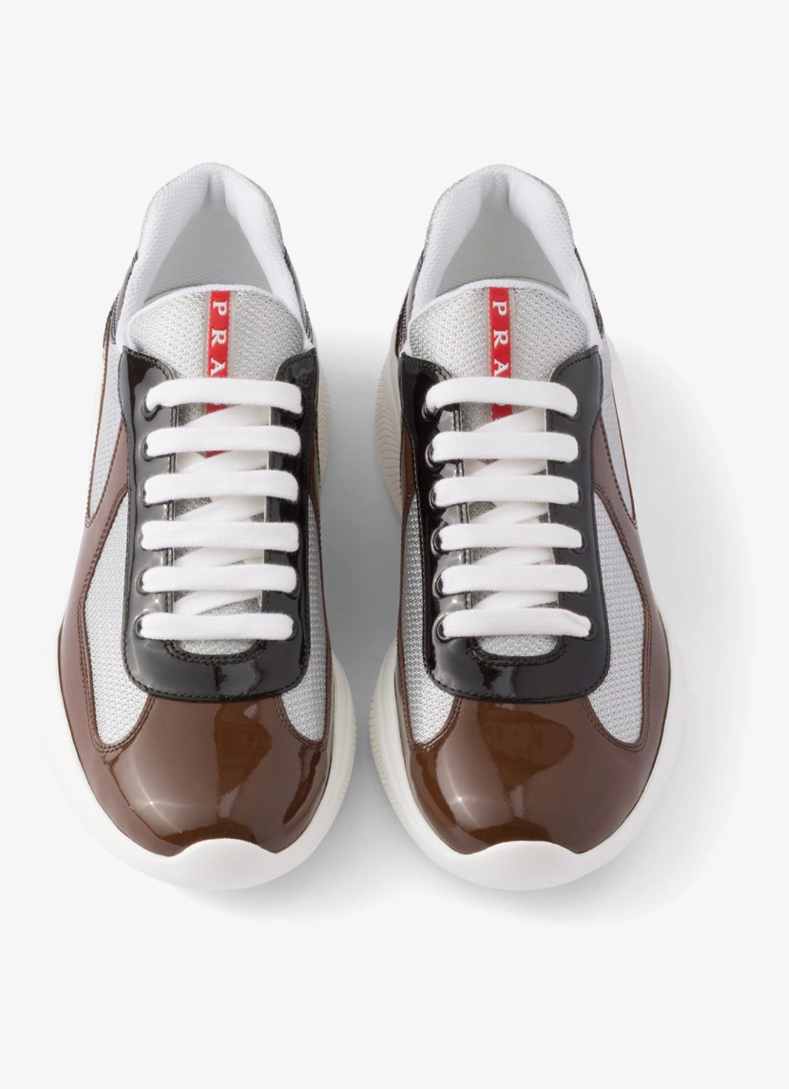 Prada America's Cup sneaker met lakleren details - detail bruin