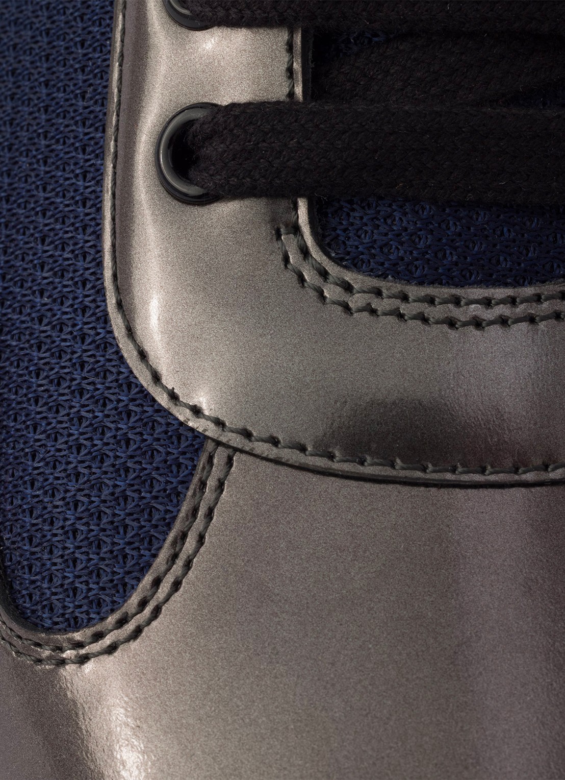 Prada America's Cup sneaker van mesh met metallic finish - detail 4 donkerblauw