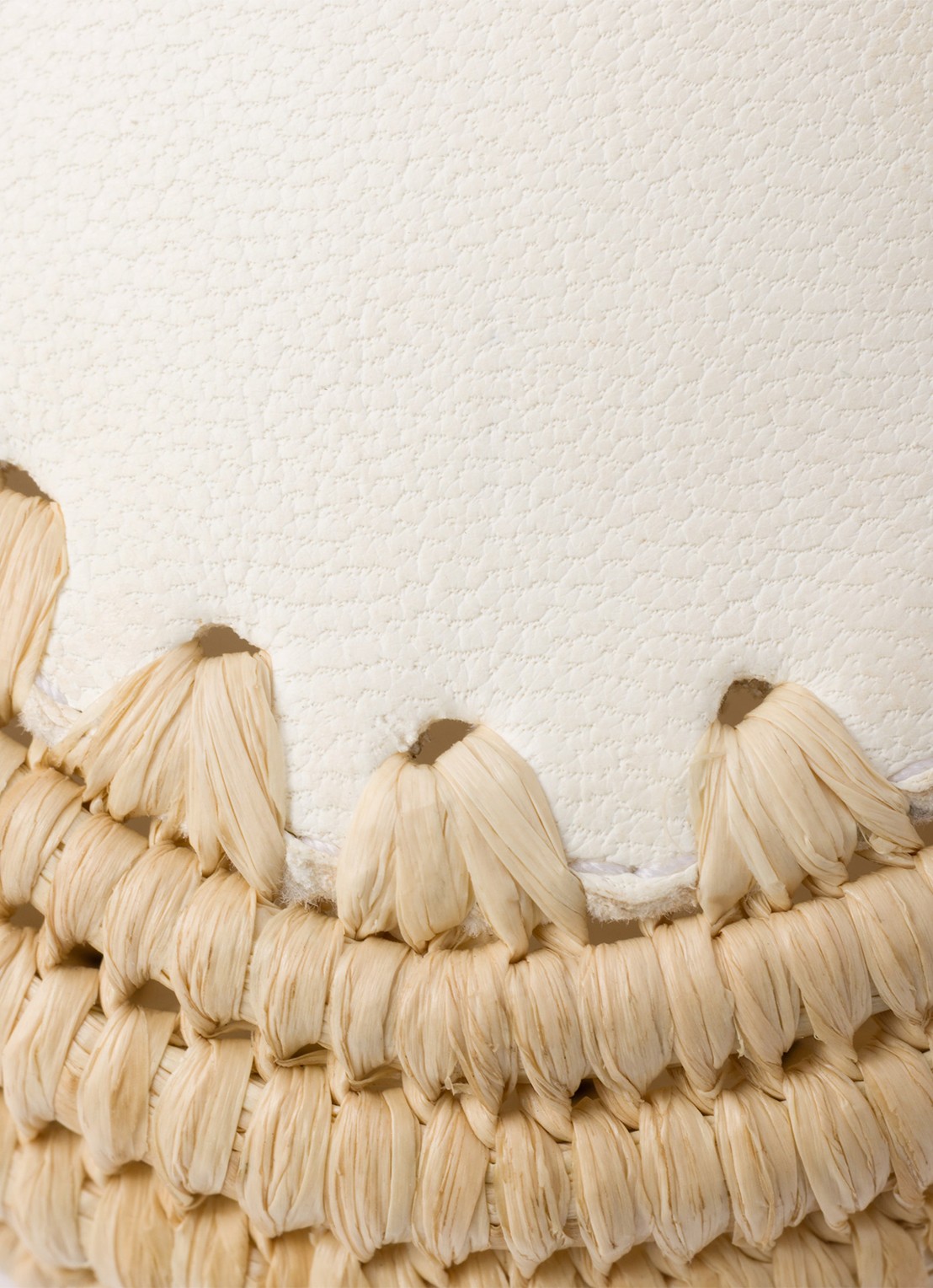 Prada Ballerina van lamsleer - detail 6 gebroken wit