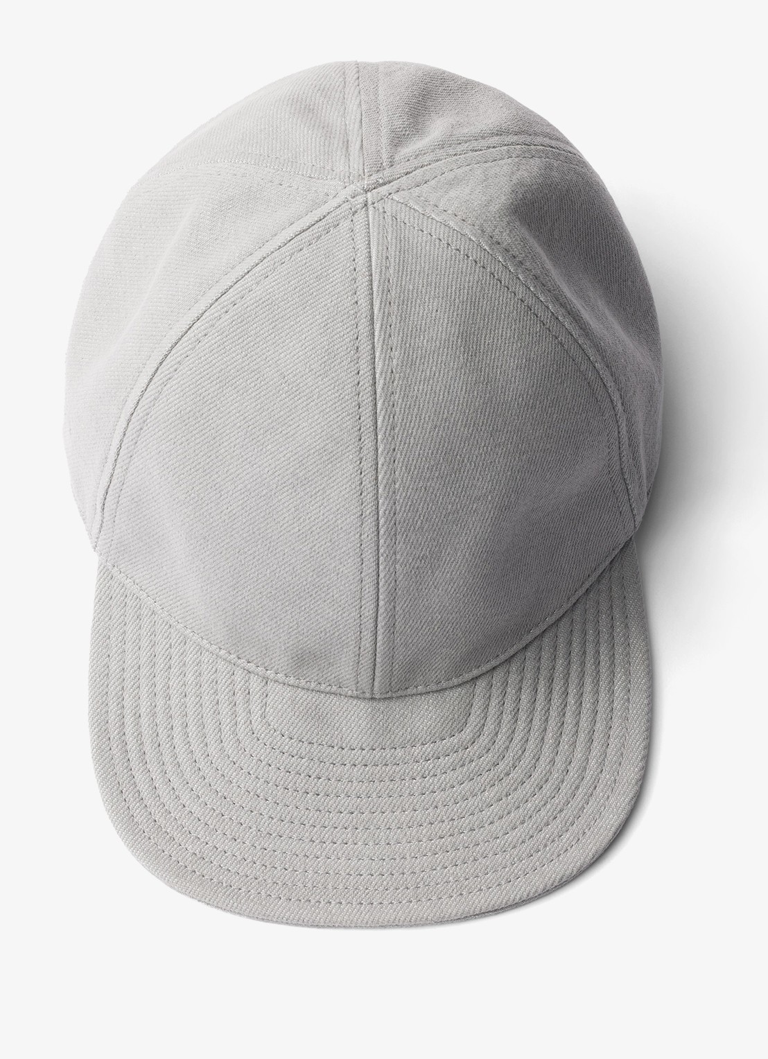 Prada Baseball pet van denim met logoborduring - detail lichtgrijs