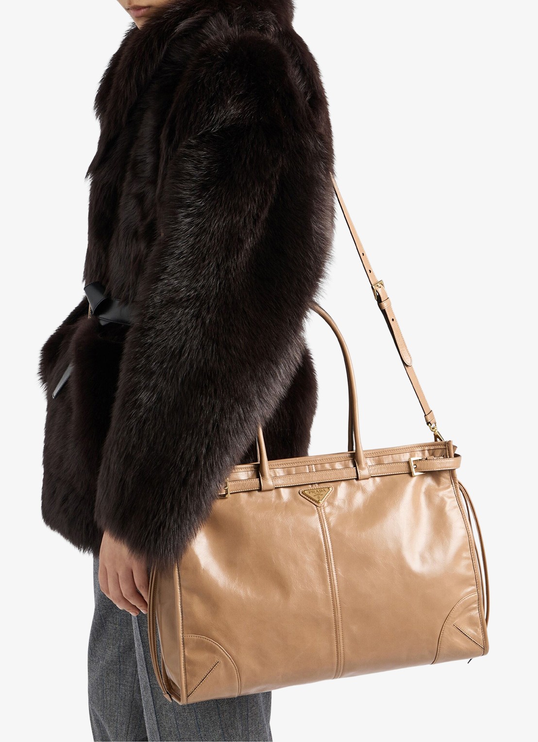 Prada Bonnie Extra-Large schoudertas van kalfsleer - voorkant 2 lichtbruin