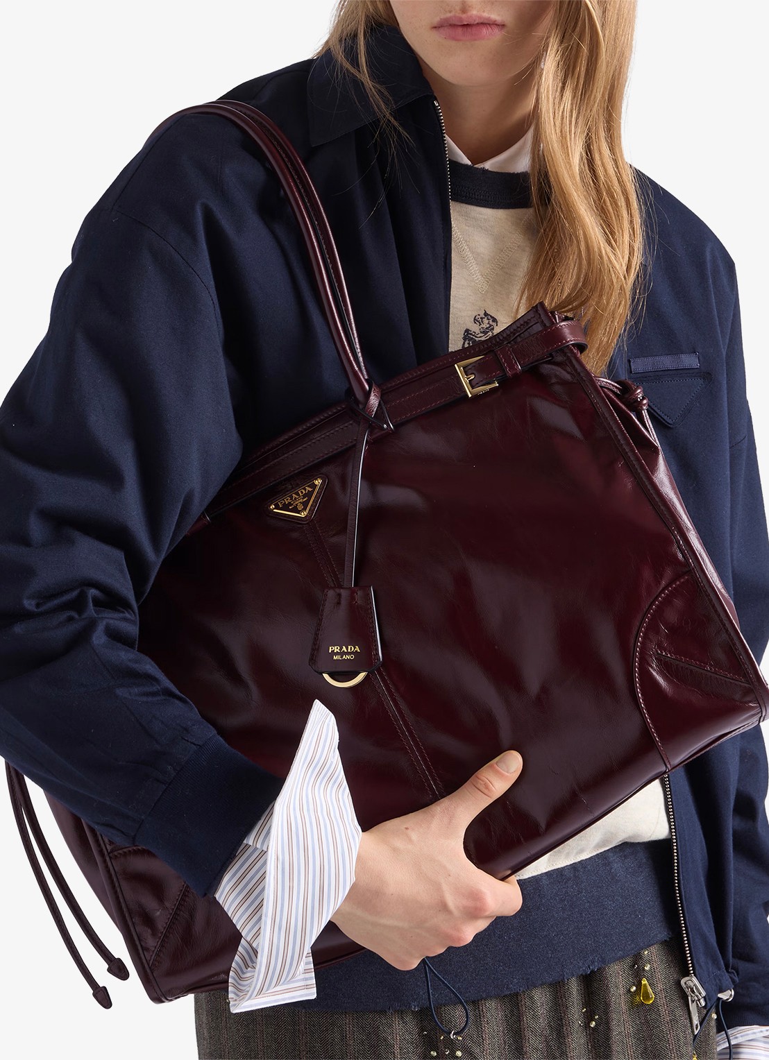 Prada Bonnie Extra-Large schoudertas van kalfsleer - voorkant 2 bordeauxrood