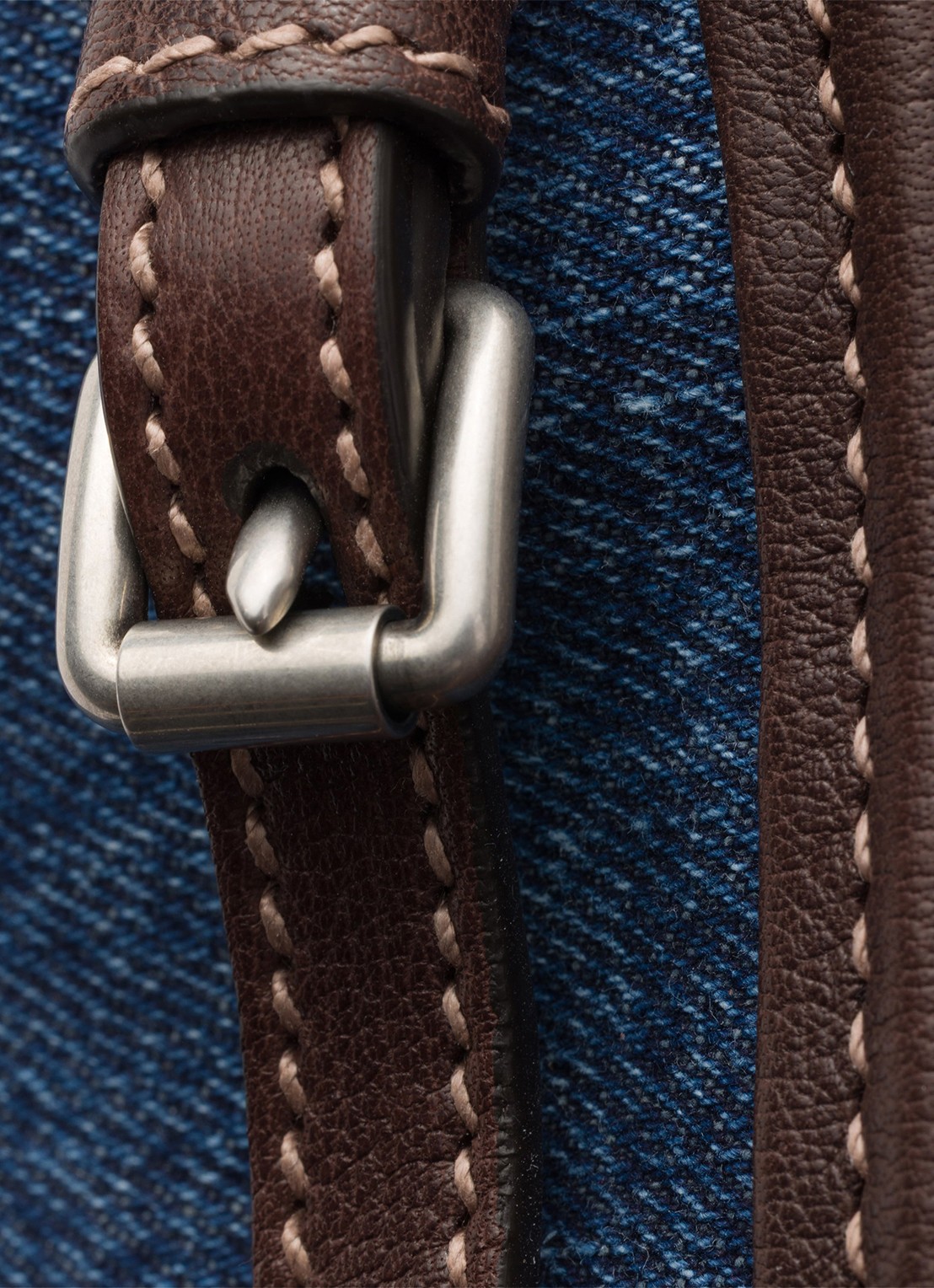 Prada Bonnie Medium schoudertas van denim met leren details - detail 6 indigo