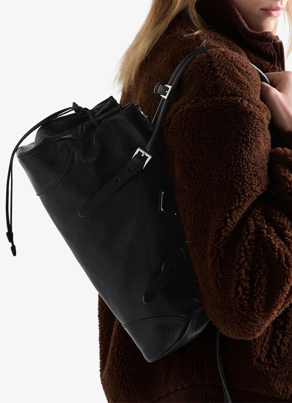 Prada Bonnie Medium schoudertas van kalfsleer - detail 6 zwart