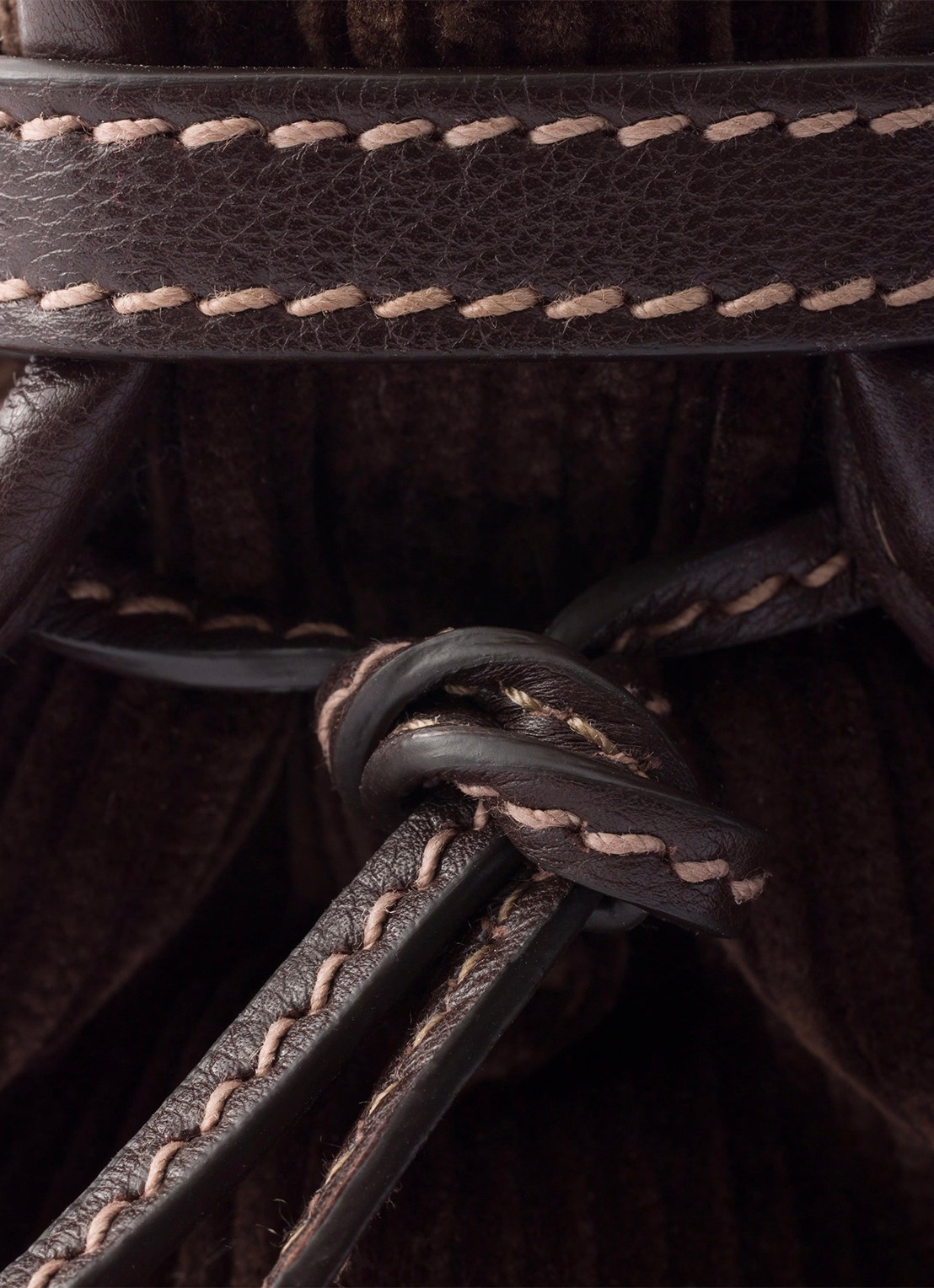 Prada Bonnie Small handtas van corduroy met leren details - detail 2 donkerbruin