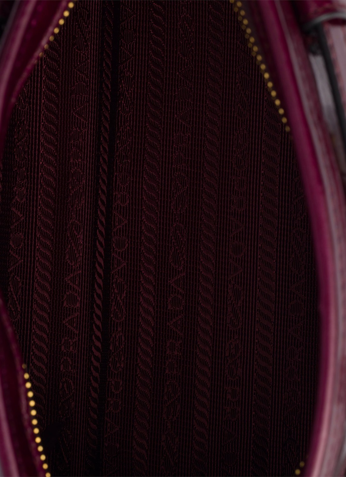 Prada Bonnie Small schoudertas van leer met afneembare schouderriem - detail 3 bordeauxrood