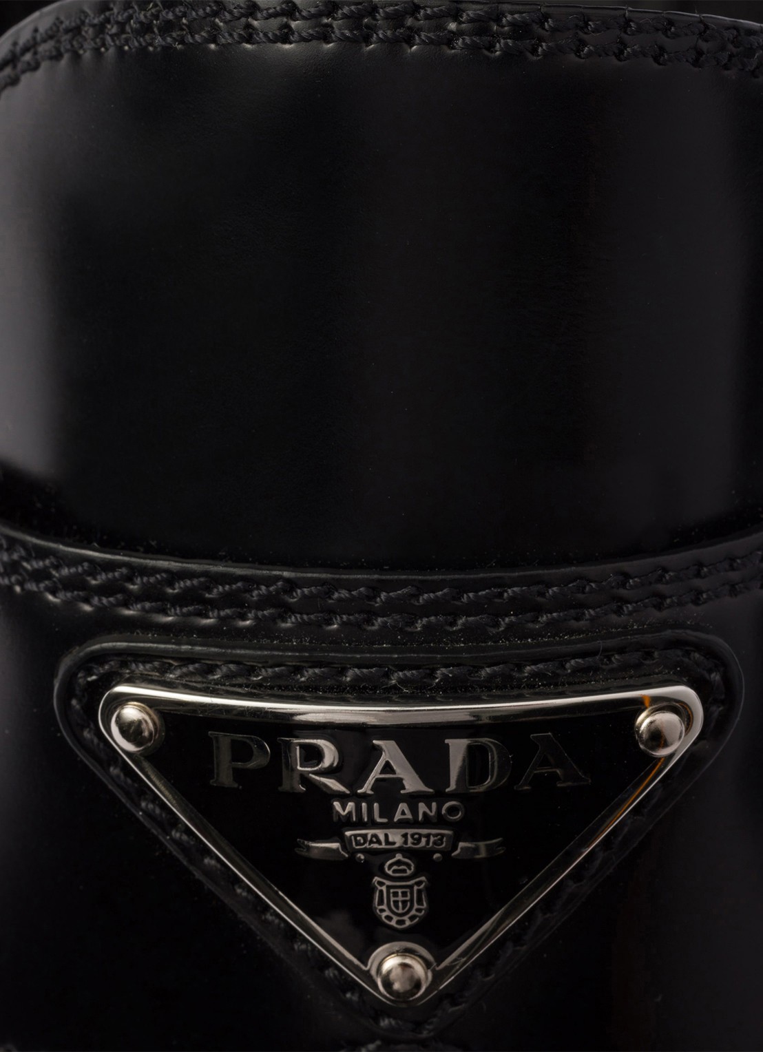 Prada Chocolate loafer van leer met logo  - detail 6 zwart
