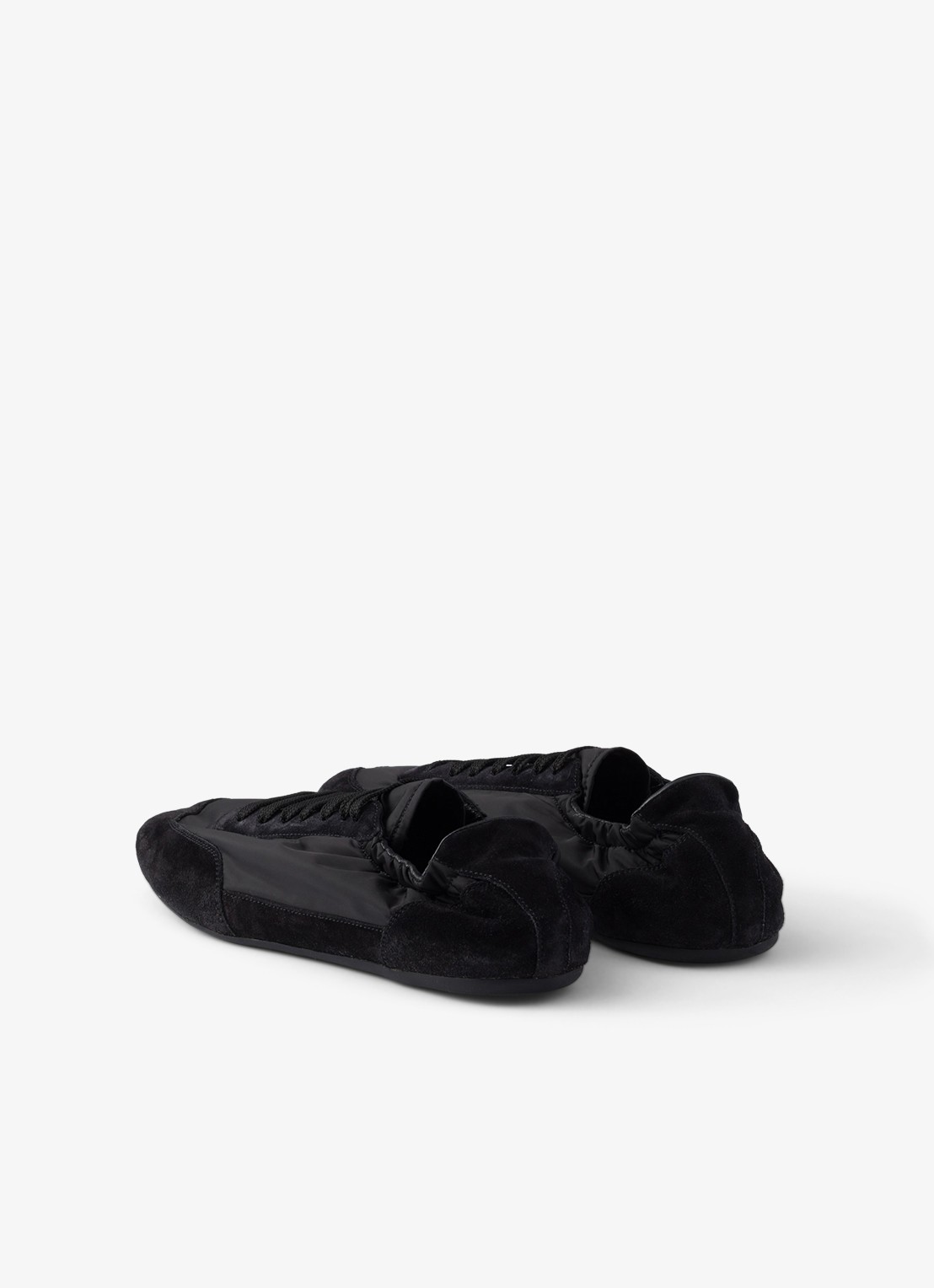 Prada Collapse Re-Nylon sneaker met suède details - achterkant zwart