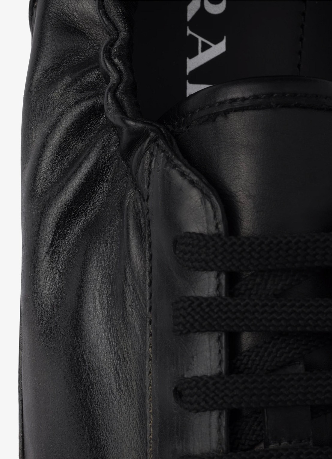 Prada Collapse sneaker van kalfsleer - detail 5 zwart